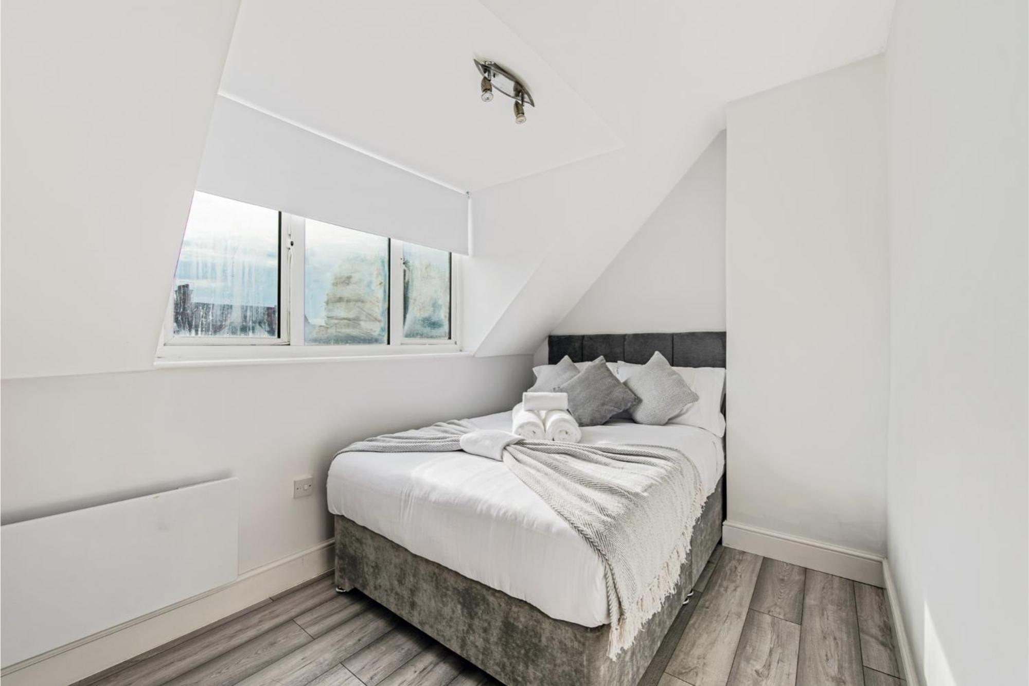 Sweet And Lovely 2Br With Free Parking Лондон Екстер'єр фото